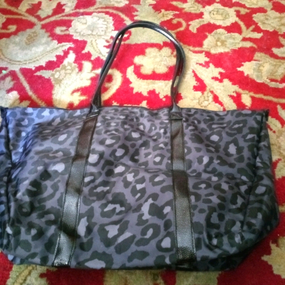 Leopard print tote